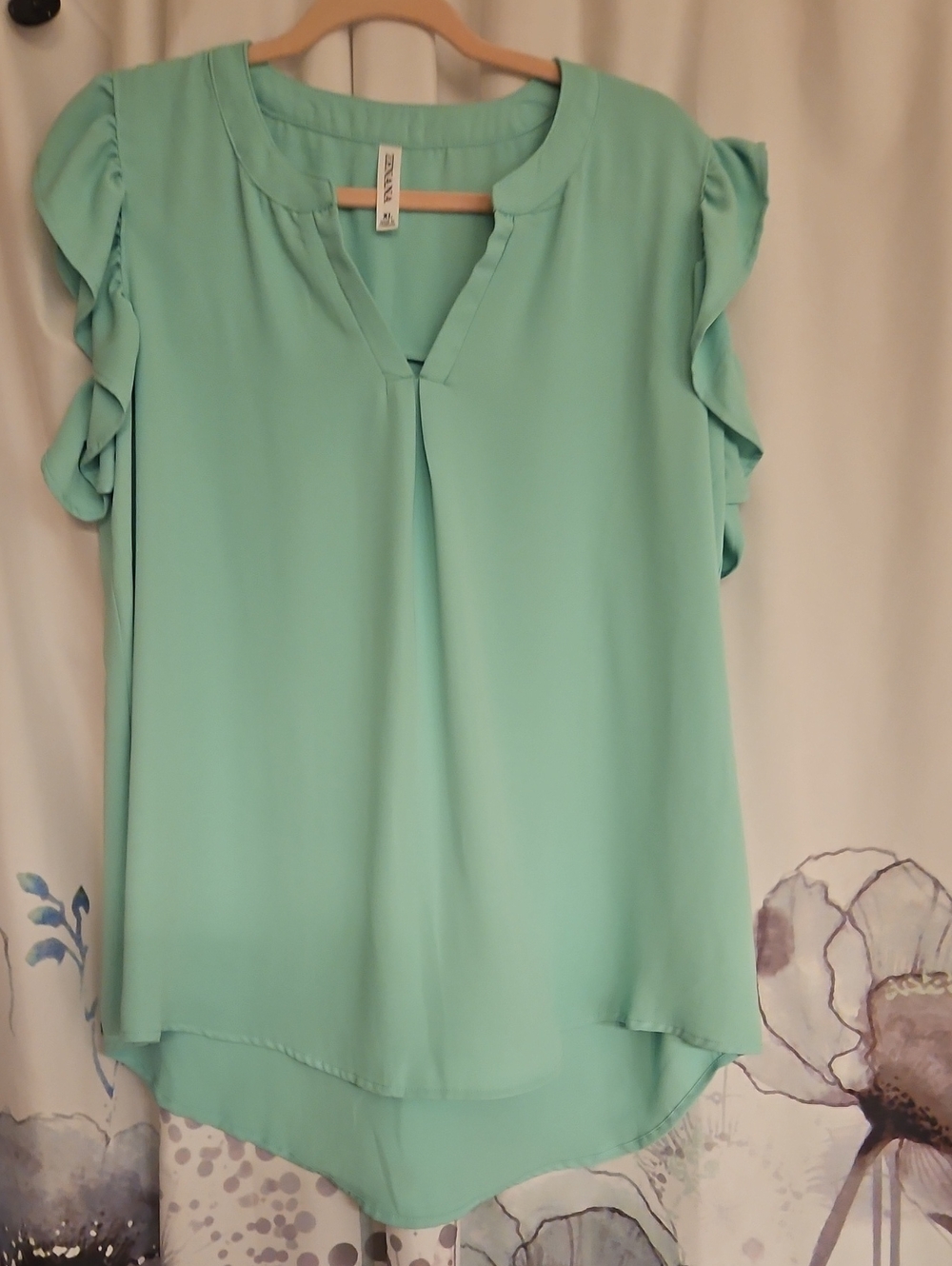 Women’s Mint Ruffle-Sleeve Blouse